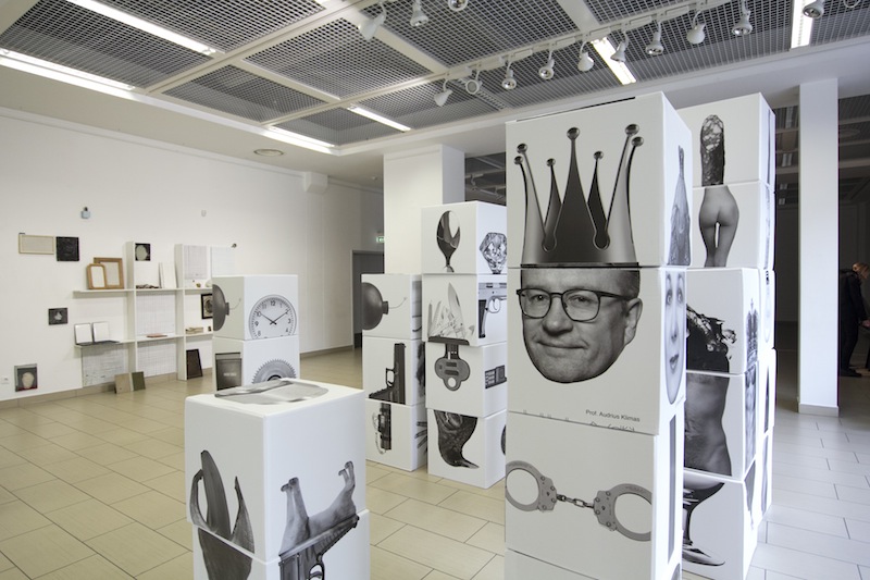 9-Artnewslt